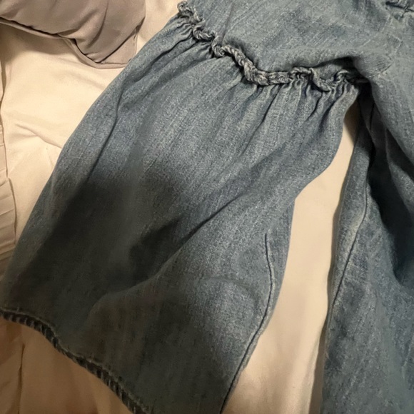 Size Small Madewell off the shoulder “denim” top - Picture 3 of 4